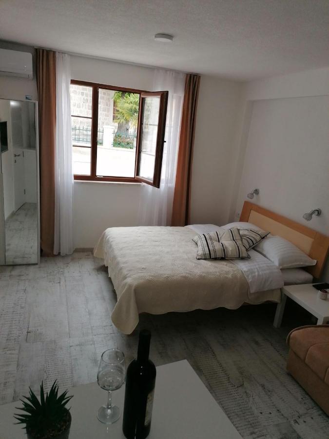 Vila Mira Trebinje Esterno foto