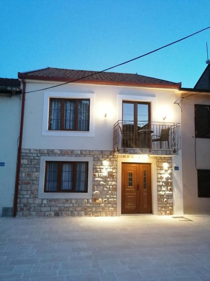 Vila Mira Trebinje Esterno foto